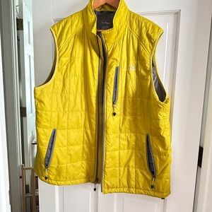 L.L.Bean Men's PrimaLoft Packaway vest in size XXL regular bright yellow/green